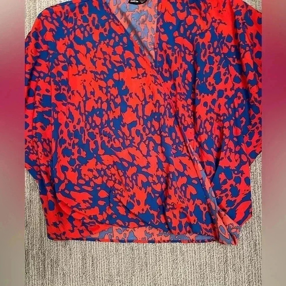 XL SHEIN blue and red blouse - Picture 2 of 3